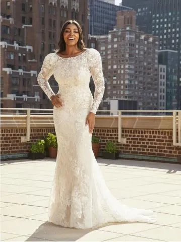 Catálogo Pronovias en Hermosillo | Curvy | 28/3/2023 - 27/6/2023