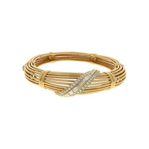Oferta de Pulsera ovalada calada articulada con diamantes en oro amarillo 18 kilates. por $61199 en Nacional Monte de Piedad