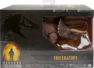 Oferta de Jurassic World Triceratops por $749 en Julio Cepeda Jugueterías
