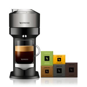 Oferta de VERTUO NEXT DARK CHROME + CAFÉ por $4890 en Nespresso