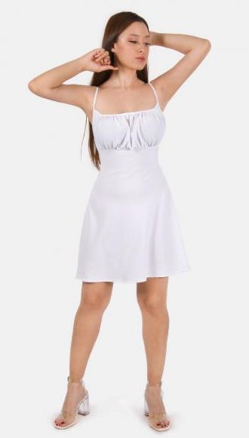Oferta de Vestido mini ceñido pecho por $279 en Blue Colash