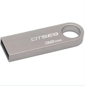 Oferta de MEMORIA USB KINGSTON 32GB DT SE9,METAL CASING CHAM por $189 en Mueblería Villarreal