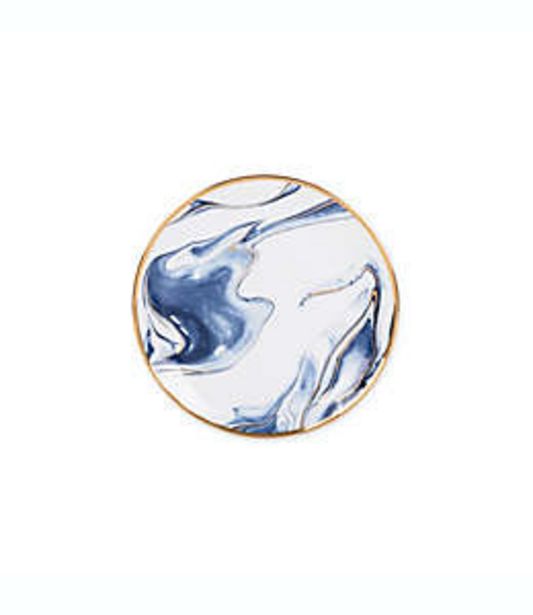 Oferta de Plato para entrada de porcelana Olivia & Oliver™ Harper color azul/dorado por $179.4
