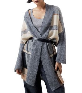 Oferta de Suéter abierto Mujer por $4053 en El Palacio de Hierro