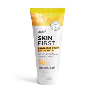 Oferta de Bloqueador Solar Facial Skin First por $203 en Cyzone