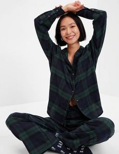 Oferta de Conjunto pijama para mujer por $799.6 en GAP