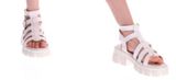Oferta de Sandalias por $279.9 en Del Sol
