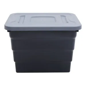 Oferta de CAJA CON TAPA DE PLÁSTICO 83 L NEGRA por $217 en The Home Depot